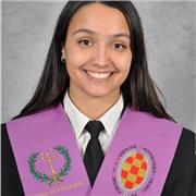 Ofrezco clases para apoyo escolar o de grado de psicología. Soy graduada en la universidad Complutense en Psicología